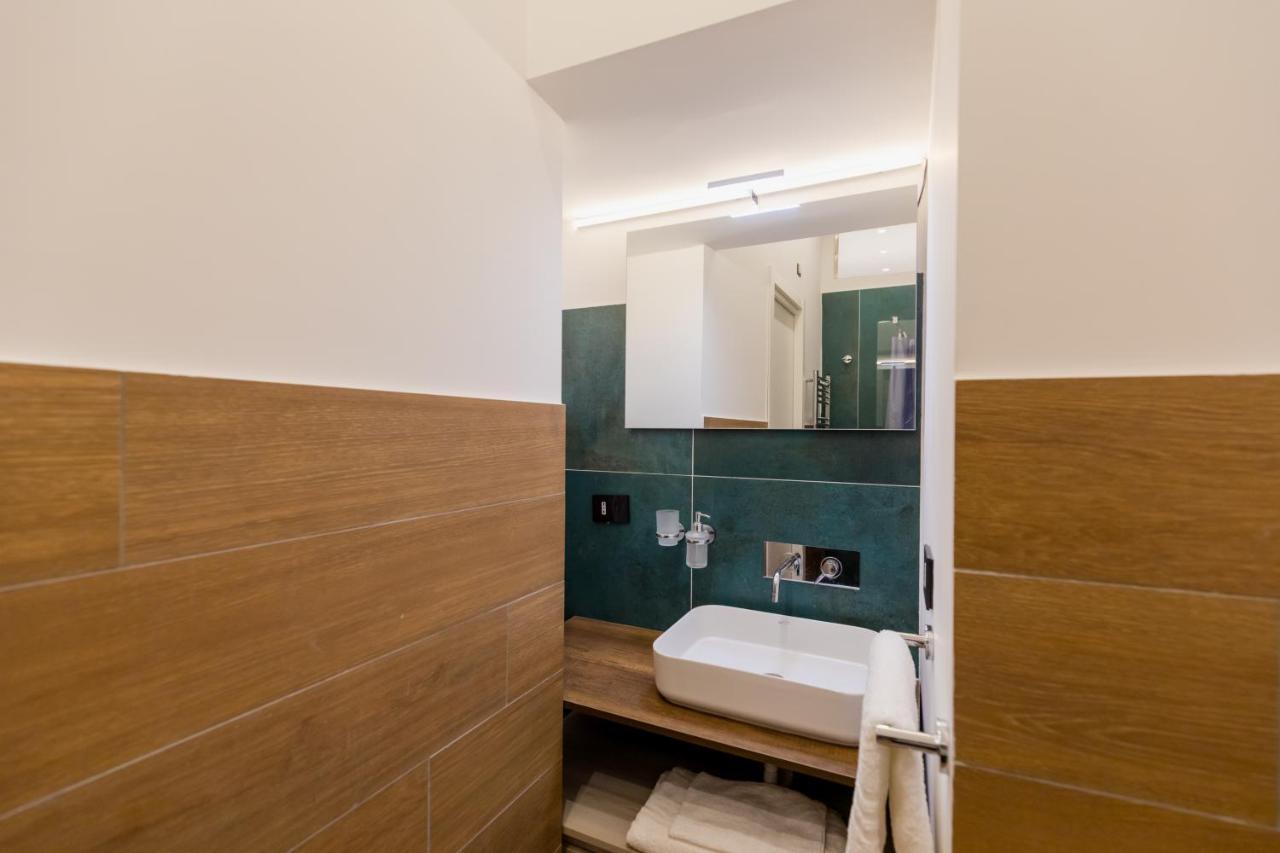 Апартаменты Exclusive Parking Flat X 4 Near Metro 1 Salvator Rosa Неаполь Экстерьер фото