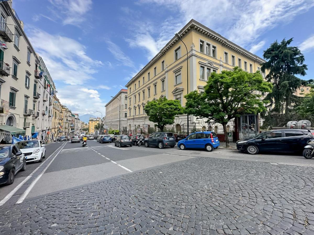 Апартаменты Exclusive Parking Flat X 4 Near Metro 1 Salvator Rosa Неаполь Экстерьер фото