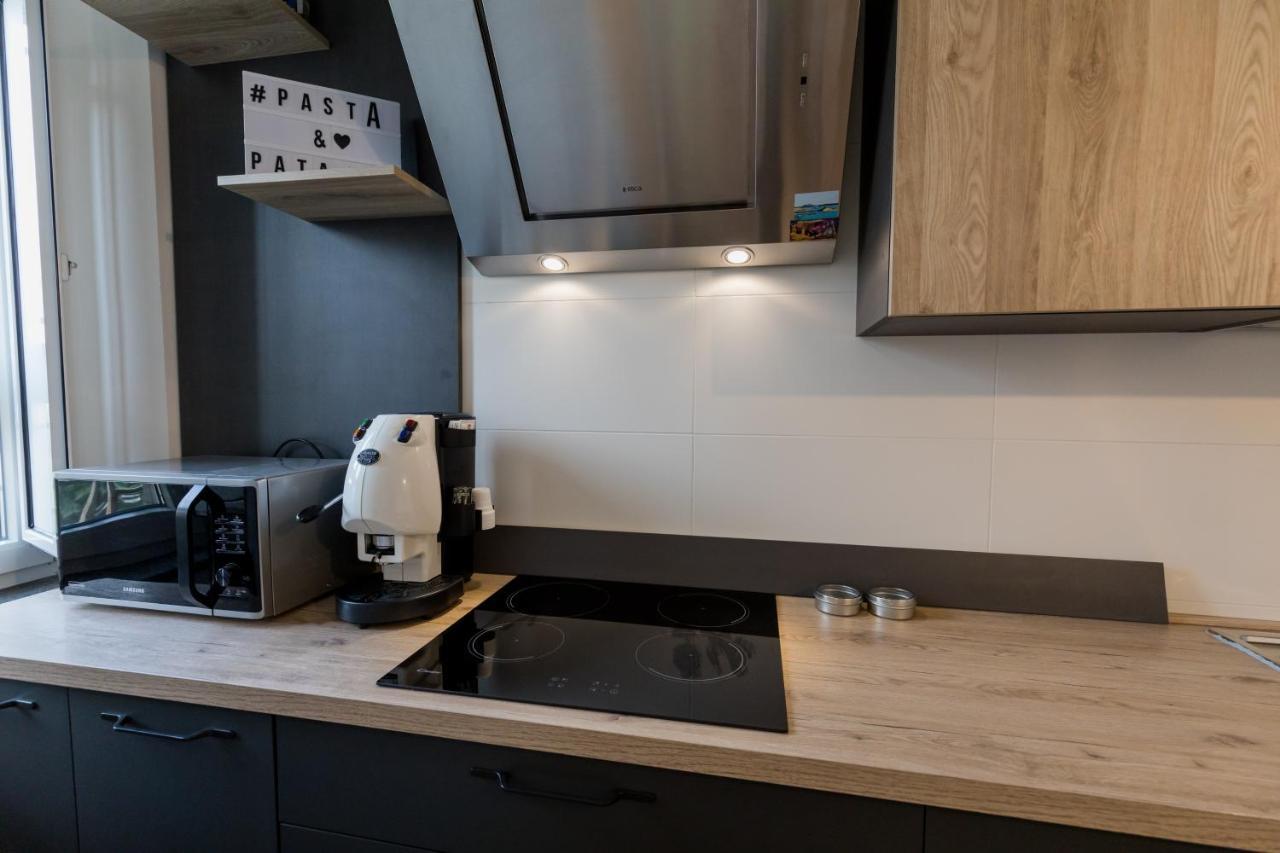 Апартаменты Exclusive Parking Flat X 4 Near Metro 1 Salvator Rosa Неаполь Экстерьер фото