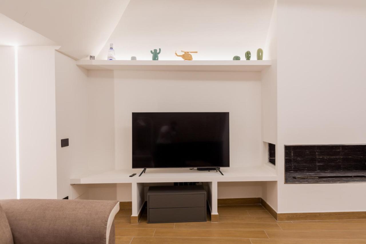 Апартаменты Exclusive Parking Flat X 4 Near Metro 1 Salvator Rosa Неаполь Экстерьер фото