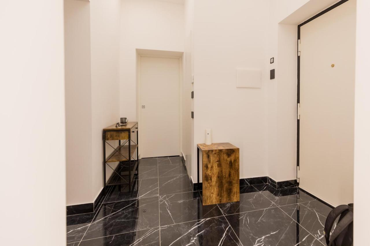 Апартаменты Exclusive Parking Flat X 4 Near Metro 1 Salvator Rosa Неаполь Экстерьер фото